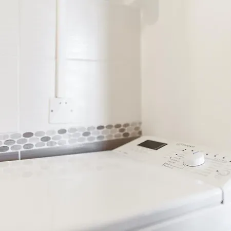 Sur Les Toits De - Proche Metro Apartment *